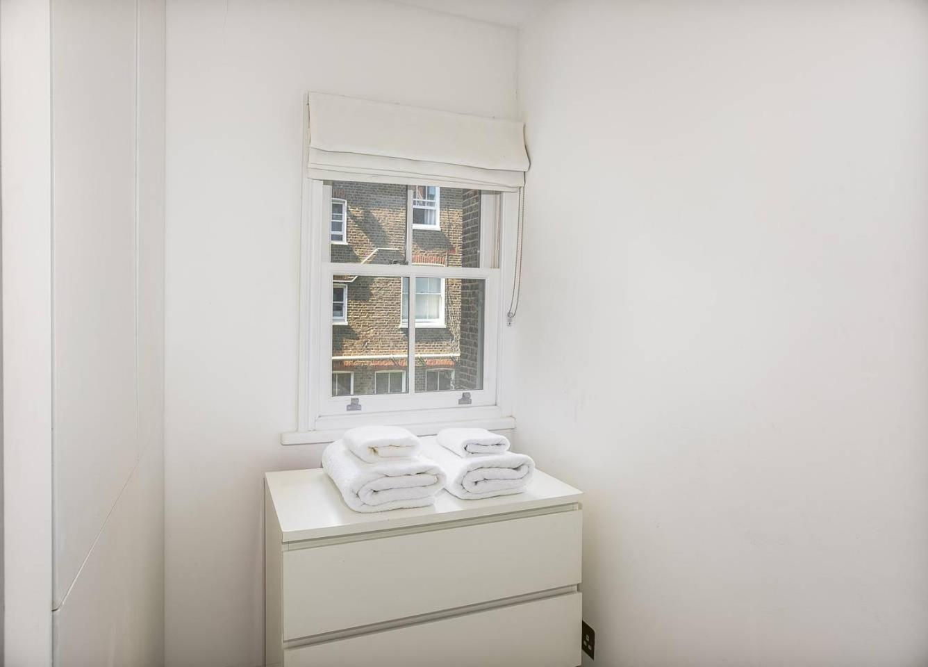 Guestready - West Kensington Home W/Balcony Лондон Екстер'єр фото