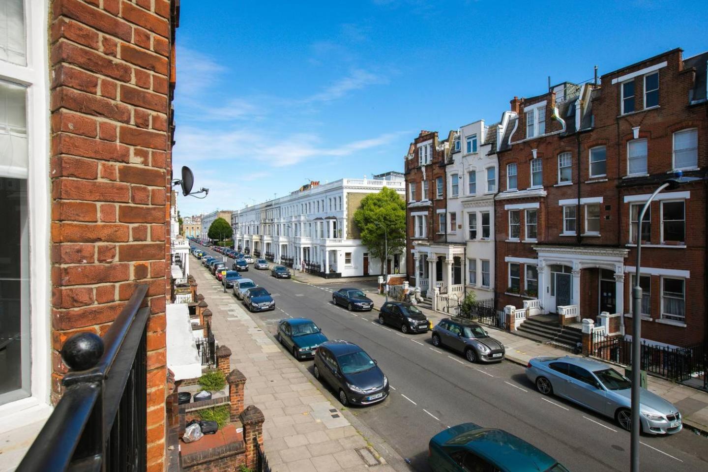 Guestready - West Kensington Home W/Balcony Лондон Екстер'єр фото